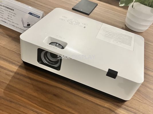 Qualità Esposizione 1024x768 XGA del lume 3LCD dei proiettori 3000 di multimedia di affari RS232 Fabbrica